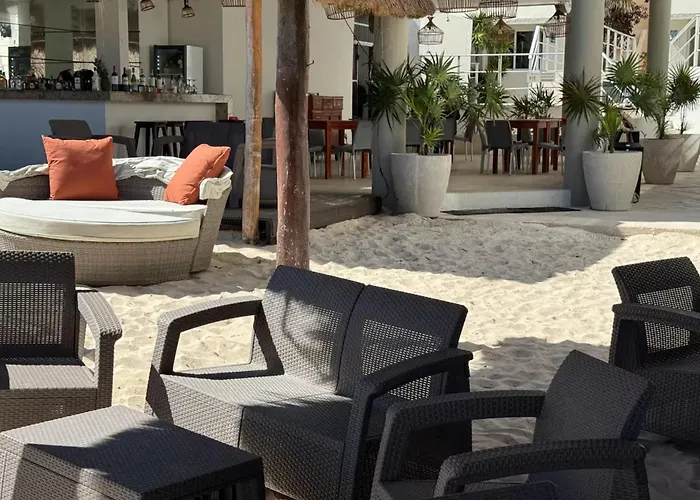 Deluxe Oceanview Aparthotel *